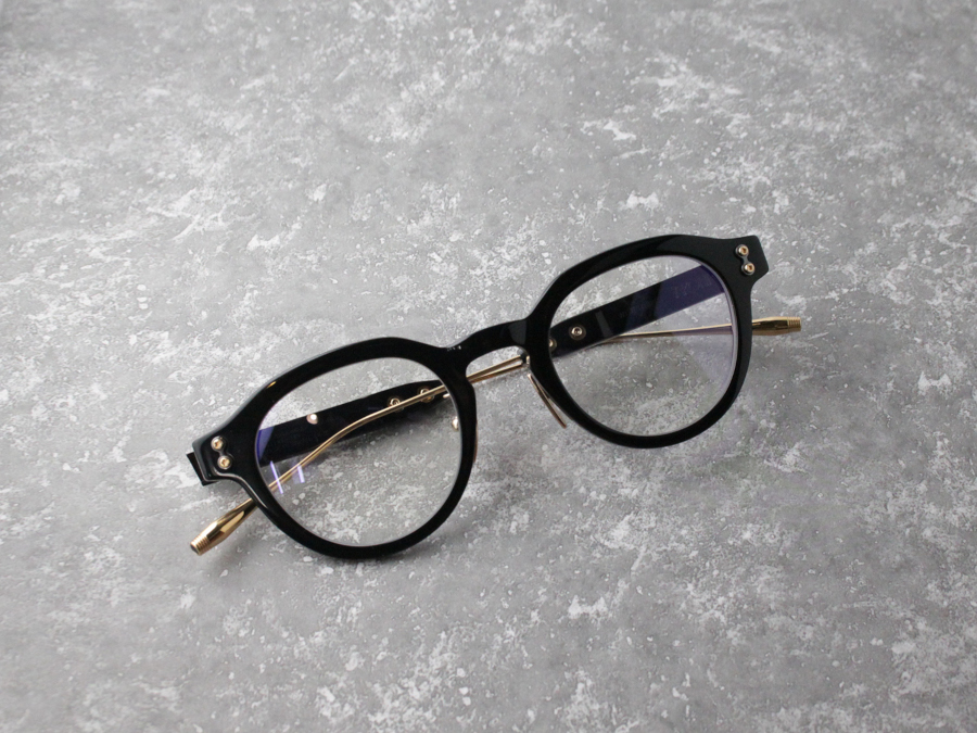 WiseThree/AKX-520　Color : Black / A BLK-GLD