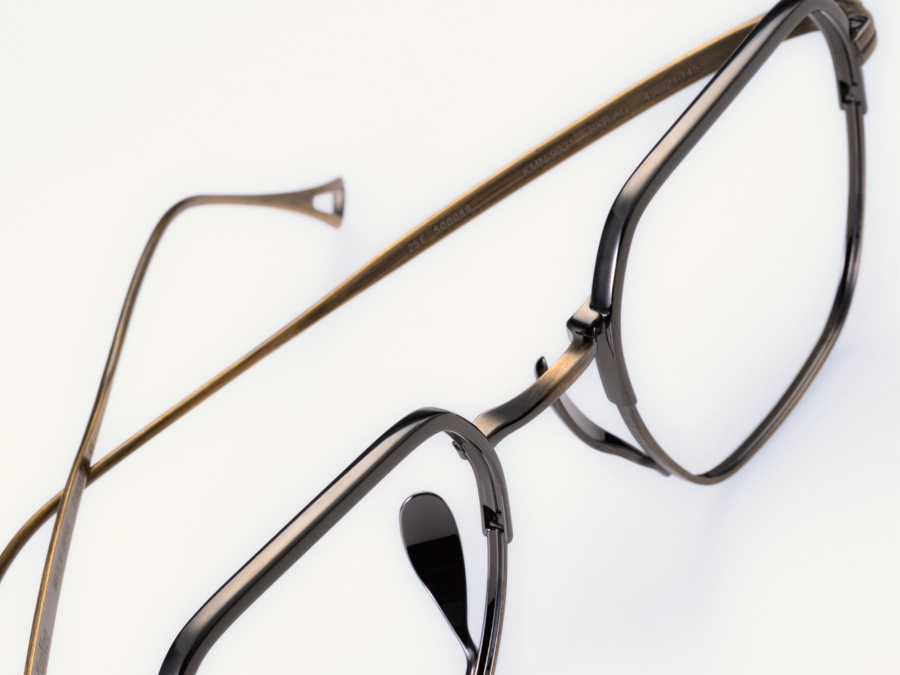 KMN-9921 col.BKR/AG 49□21-145 ¥63,800(tax-in)