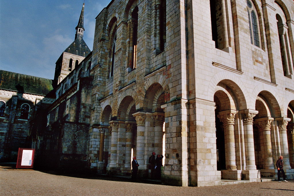 Saint-Benoît-sur-Loire, Abteikirche