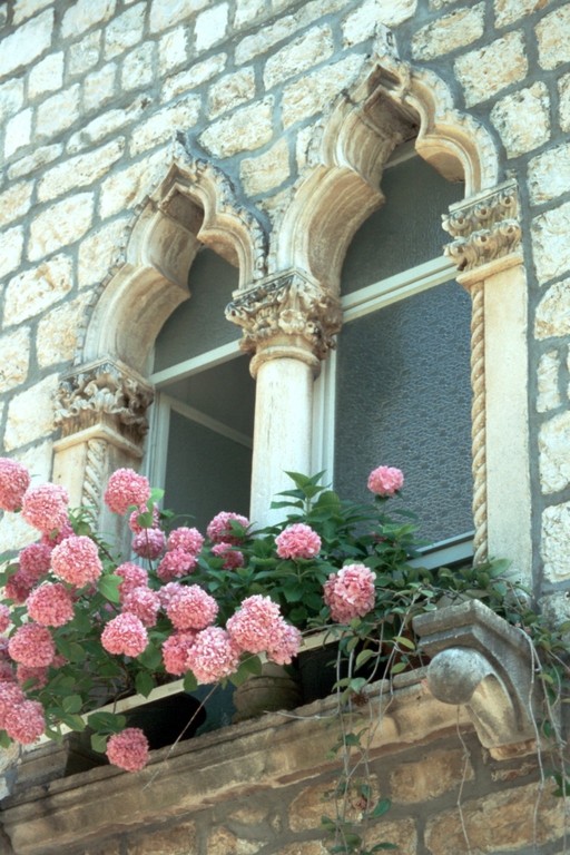 Hvar-Stadt, Venezianische Fenster