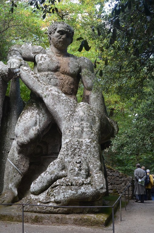 Bomarzo, Parco dei Mostri, Kampf der Giganten