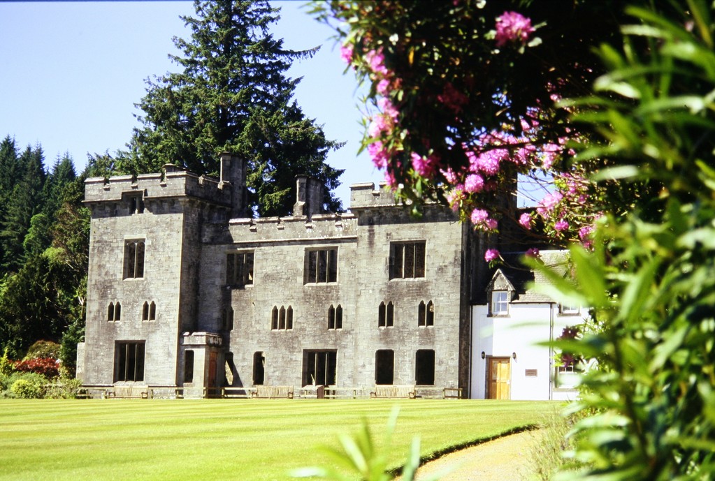 Isle of Skye, Armadale Castle