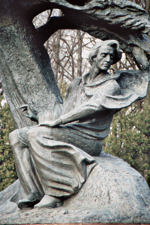 Warschau, Łazienki-Park, Denkmal für Frédéric Chopin