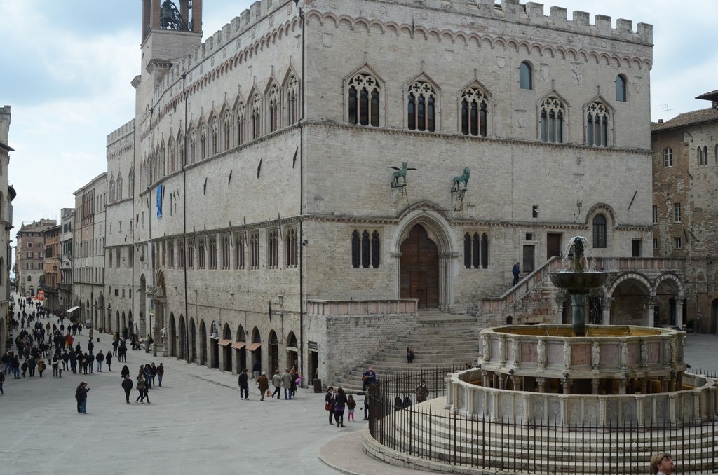 Perugia, Fontana Maggiore und Palazzo dei Priori