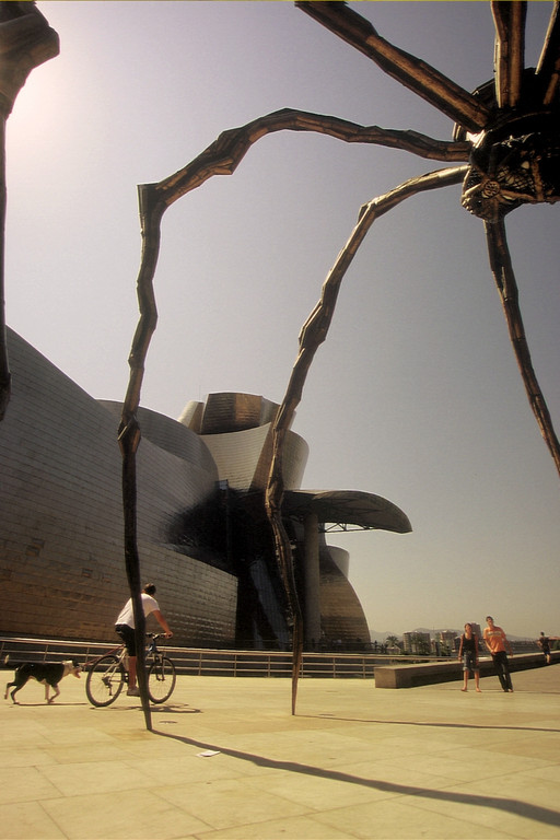 Bilbao, Spinne am Guggenheim-Museum (Louise Bourgeois)