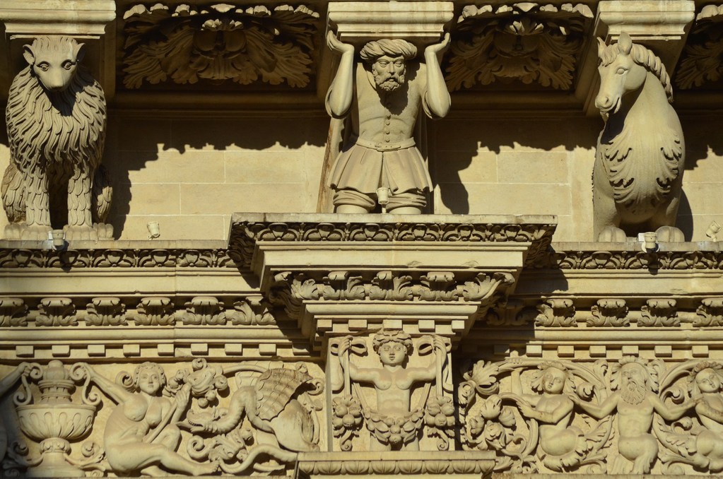 Lecce, Fassade von S. Croce, Gebälk