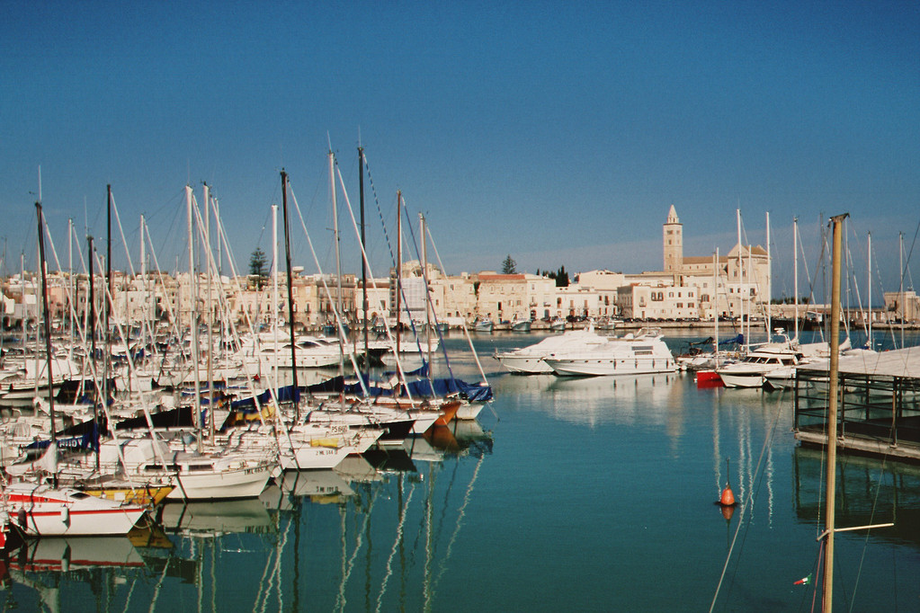 Trani, Hafenpanorama