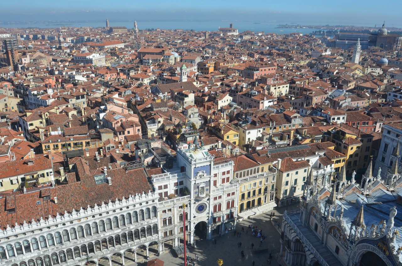 Blick vom Campanile di San Marco auf den Markusplatz