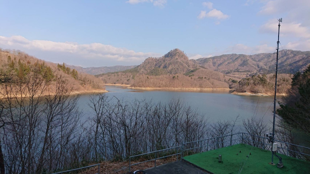 福島県飯館村真野ダムでバス釣りをするなら レンタルボート 未来へ つり具 未来 福島県飯館村真野ダムでバス釣りをするなら レンタルボート 未来へ つり具 未来
