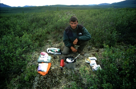 Reisefotograf-Juergen-Sedlmayr-Verpflegung-Alaska-198