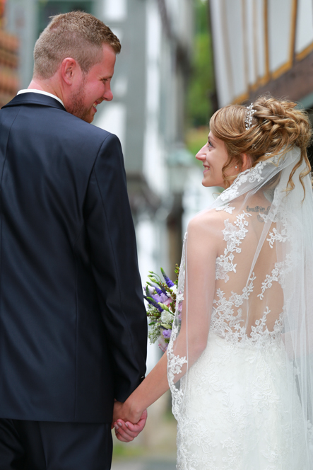 Hochzeitsfotograf-Hand-in-Hand-M297