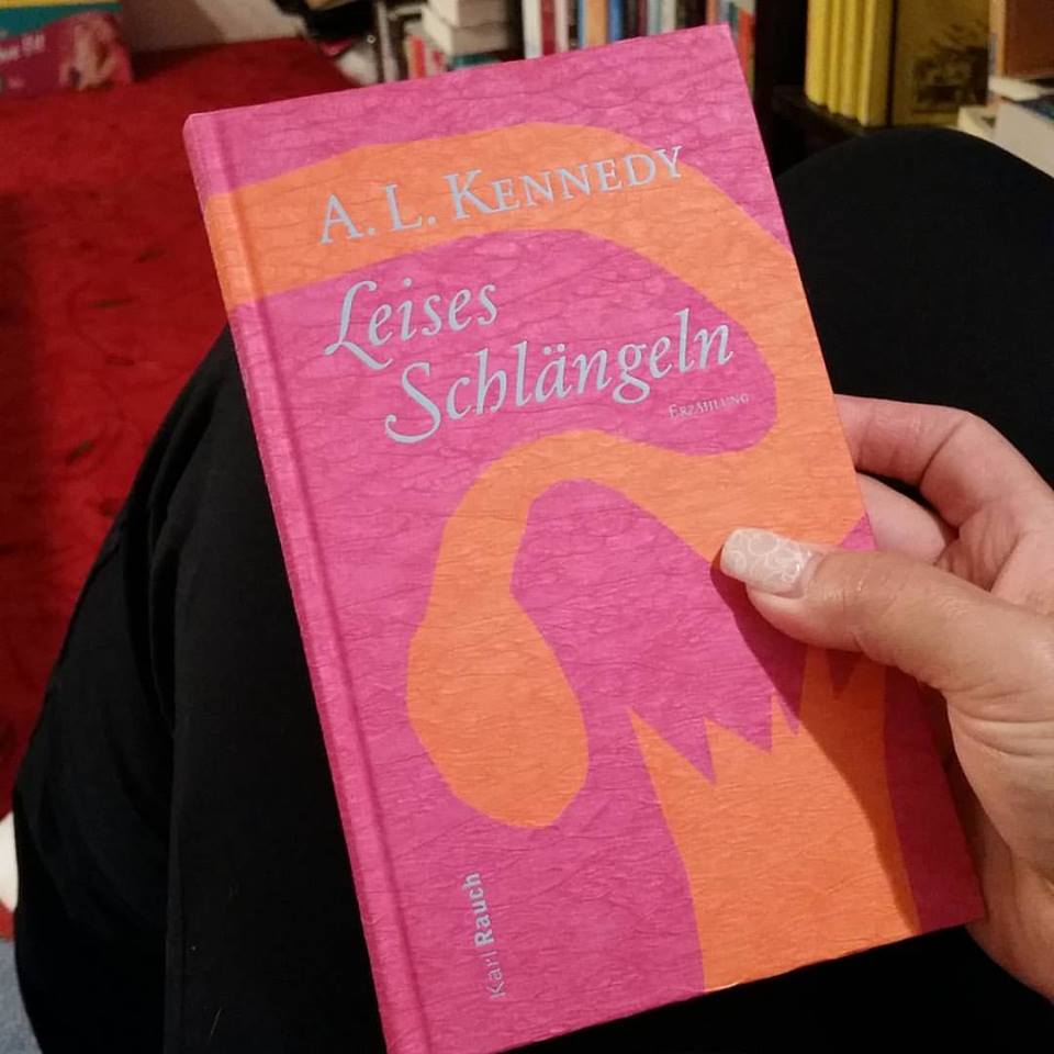 **Rezension** Leises Schlängeln