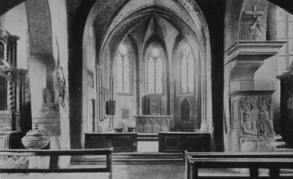 1920er Jahre / Inneres der alten Kirche