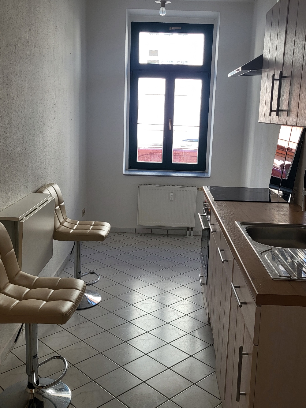 Ein Raum neben der Haustür...