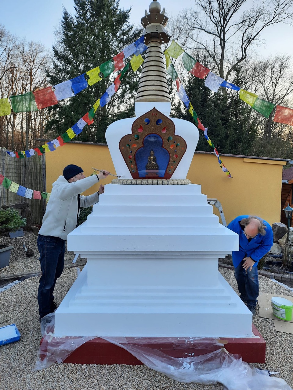 Stupa Bemalung 