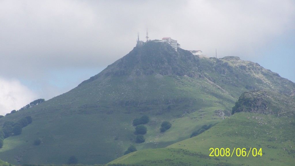 LA  RHUNE