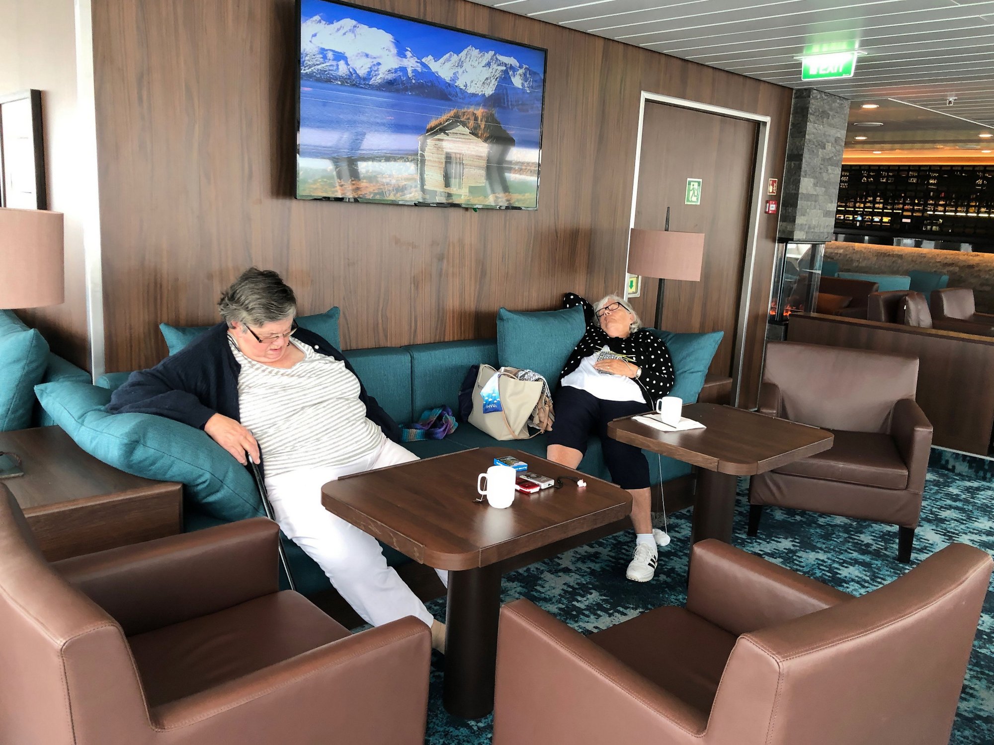 Auf den Hurtigruten - Mittagsschläfchen