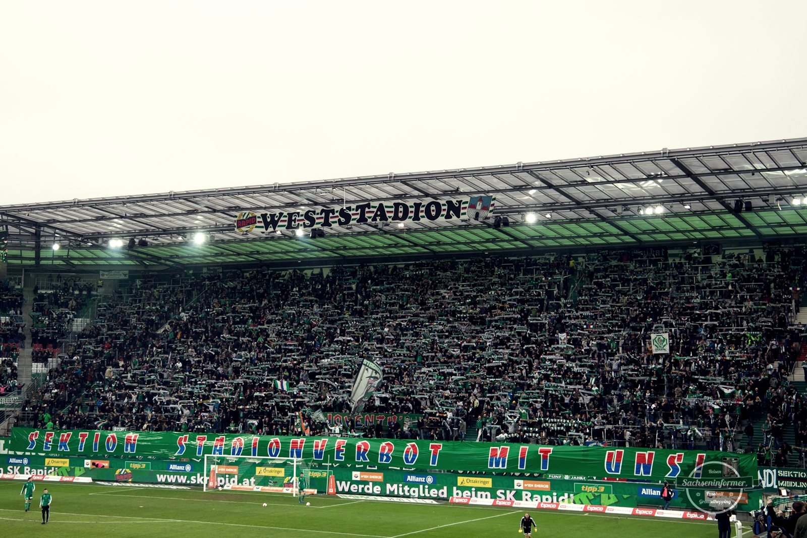 SK Rapid Wien vs. FC Salzburg - Groundhopping Fotos Groundhoppinginformer