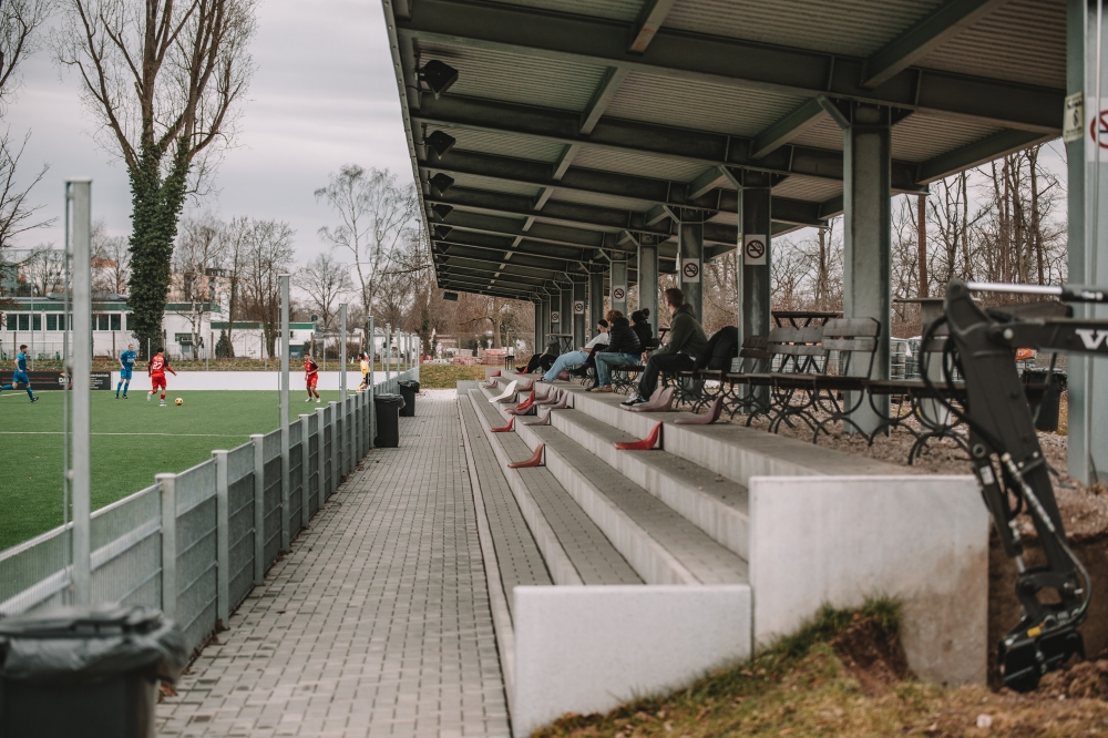 Groundhopping: SV Rot-Weiß Walldorf II vs. SG Helvetia Kerzell