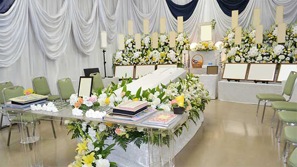 無宗教葬・自由葬祭壇例3