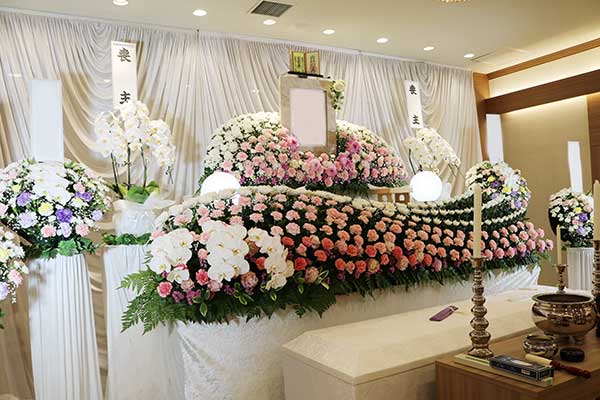 仏式花祭壇例4