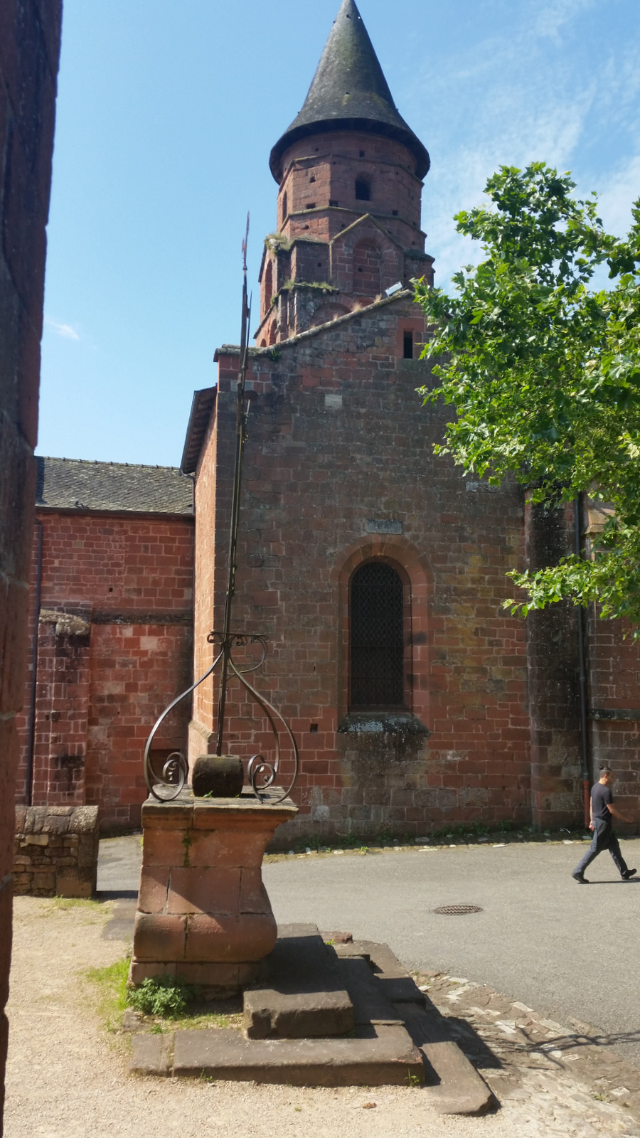 Collonges la Rouge