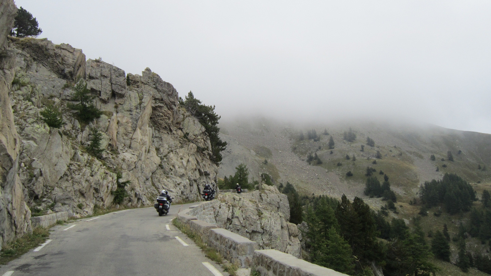 montée vers le col de la Cayolle