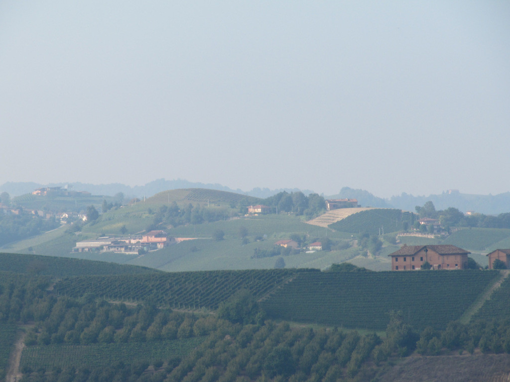 vue autour du château de Grinzane Cavour