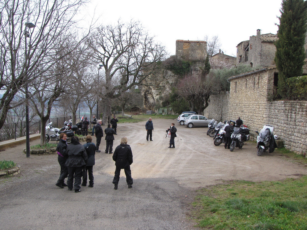 retour au parking des marronniers