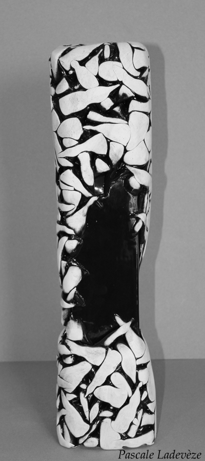 Compression totem