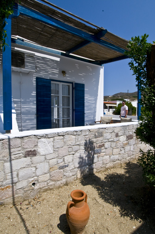 ΜΠΑΛΚΟΝΙ ΔΩΜΑΤΙΟ 4