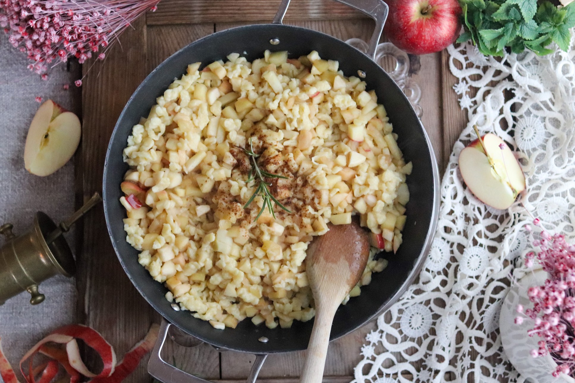 Apfelspätzle
