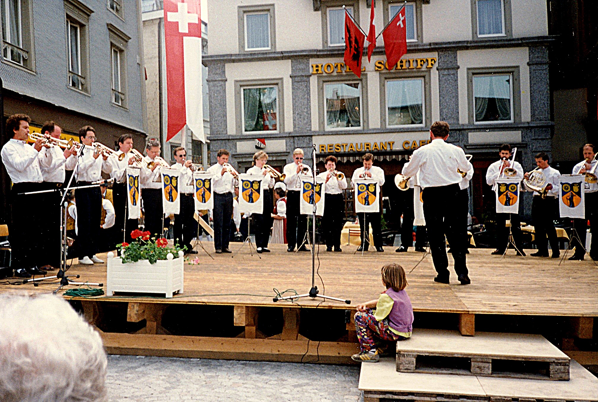 1991: Sechsländertreffen zum 700-jährigen Eidgenossenschaftsjubiläum der Schweiz in EINSIEDELN - mit Unterbringung im Armeespital : 3 Etagen unter der Erde !