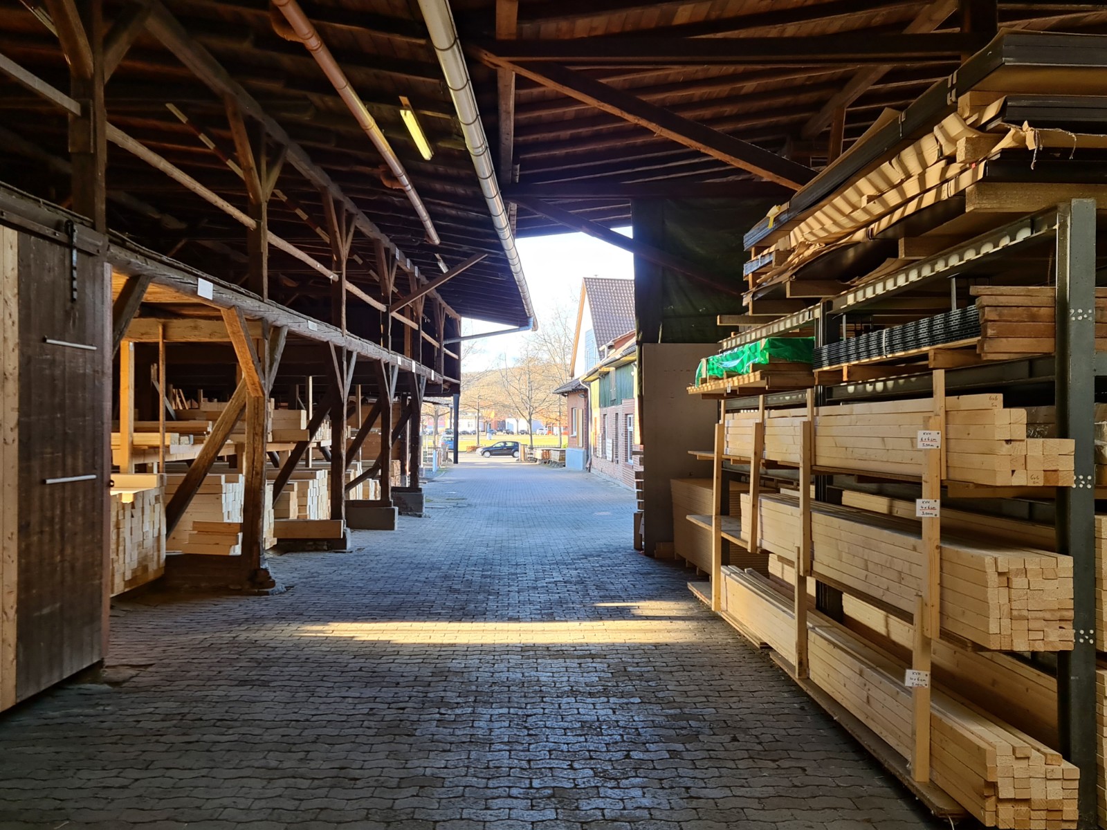 Holzlager der Aug. Kiel & Sohn GmbH – Holzhandlung Northeim
