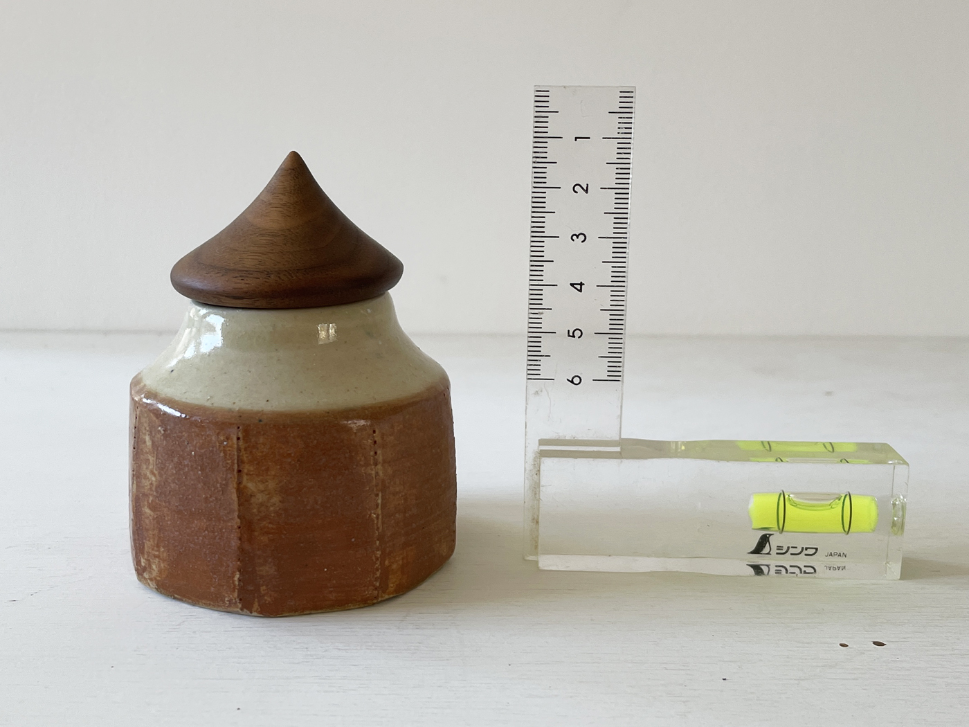 小壺・ツートン／FUTAMONO-YA：陶の器と木の蓋、コラボレーションブランド