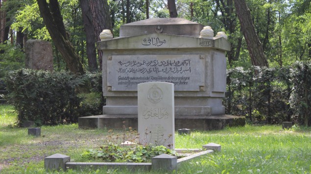 Zehren Dorfer počasni groblje gdje su pokopani umrli Muslimani, Hindusi i sikhi u POW kamp wunsdorf.