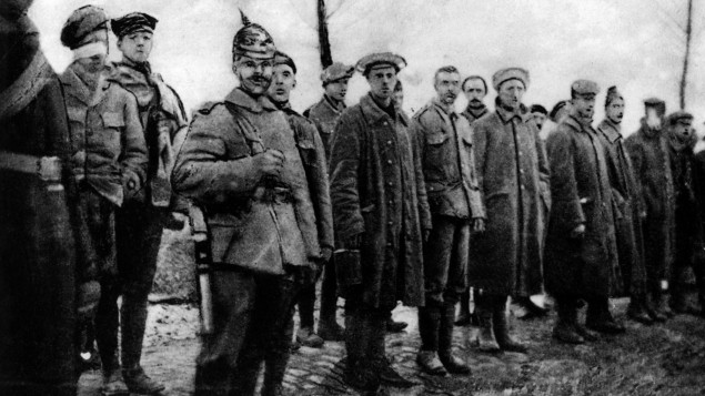 U POW Langern jezika i glazbe različitih etničkih skupina zabilježen.