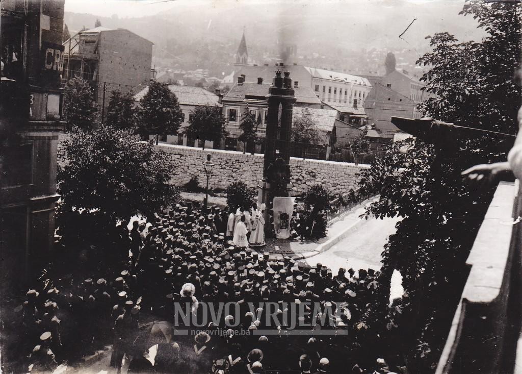 Svečano otkrivanje spomenika 1917. godine