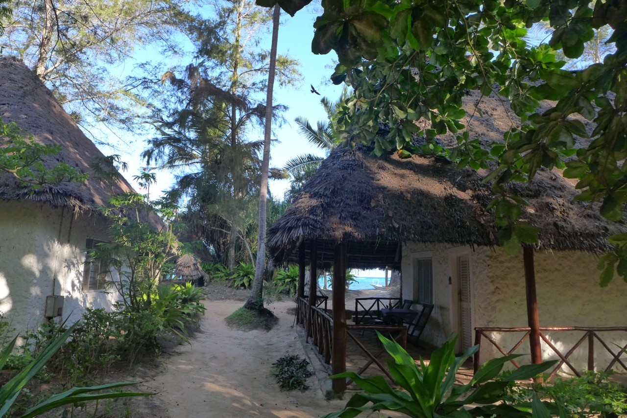 Schöne Beach Bungalows in Matemwe 