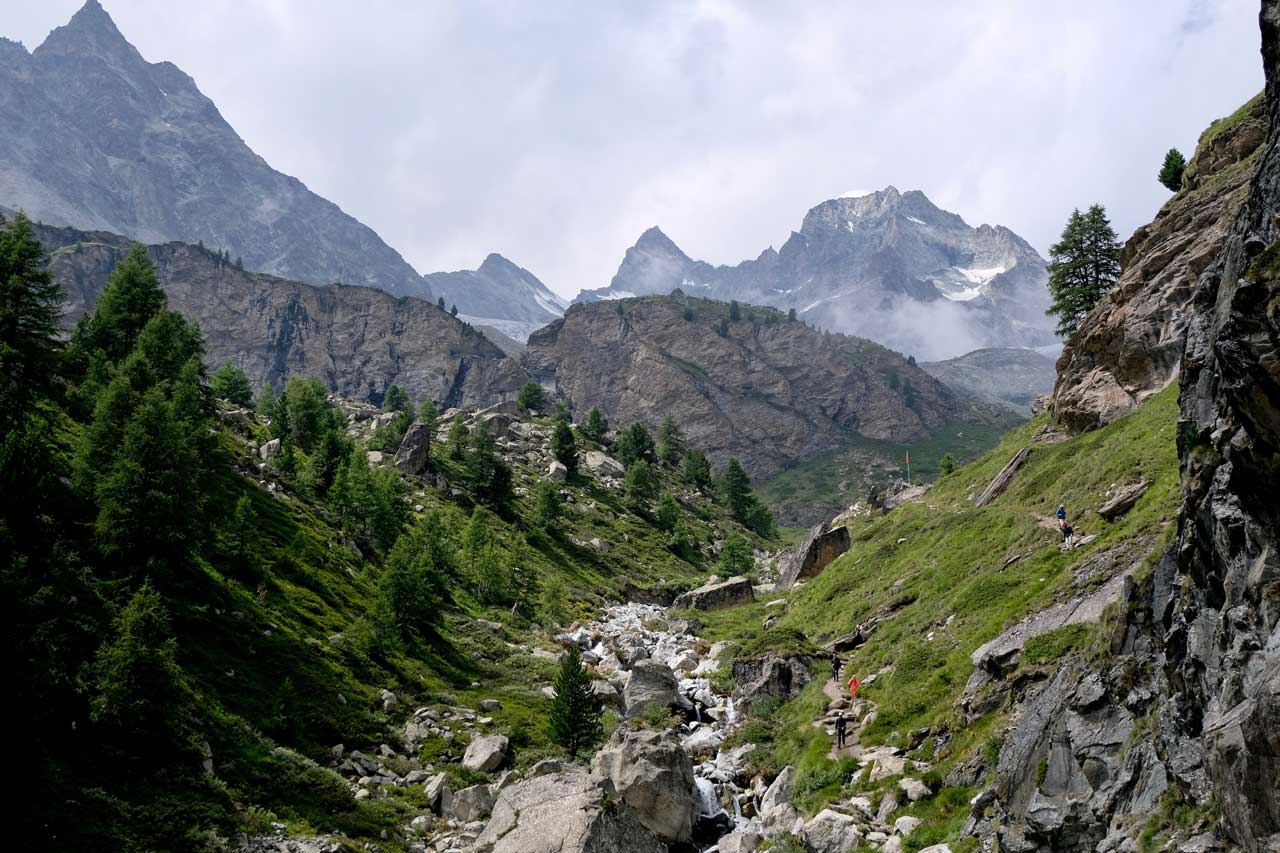 Zermatt-Trifthütte Wanderung 