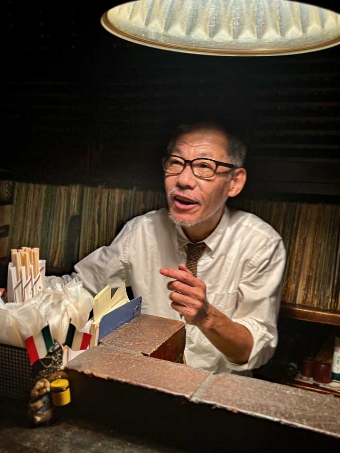 Chef des Grandfathers in Shibuya