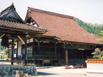 本堂