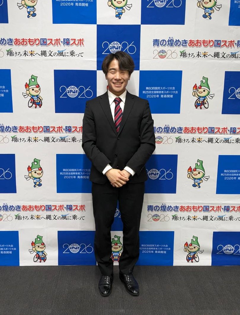 菅谷優斗　日本大学　フェンシング　青森県スポーツ専門員