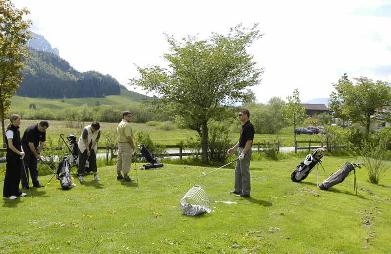 Golfplatz und Golfschule in unmittelbarer Nähe