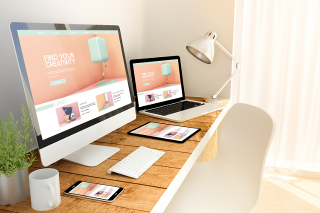 C Caro l Pourquoi un site internet est et reste indispensable
