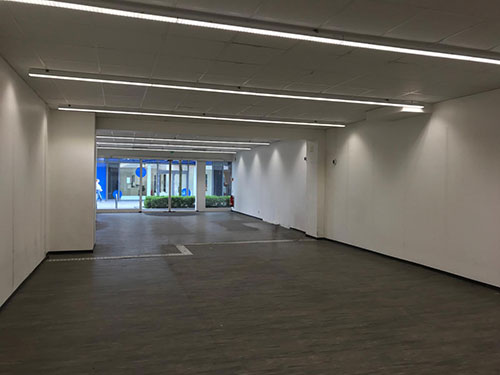 Ladenlokal - Blick zur Herannstr.