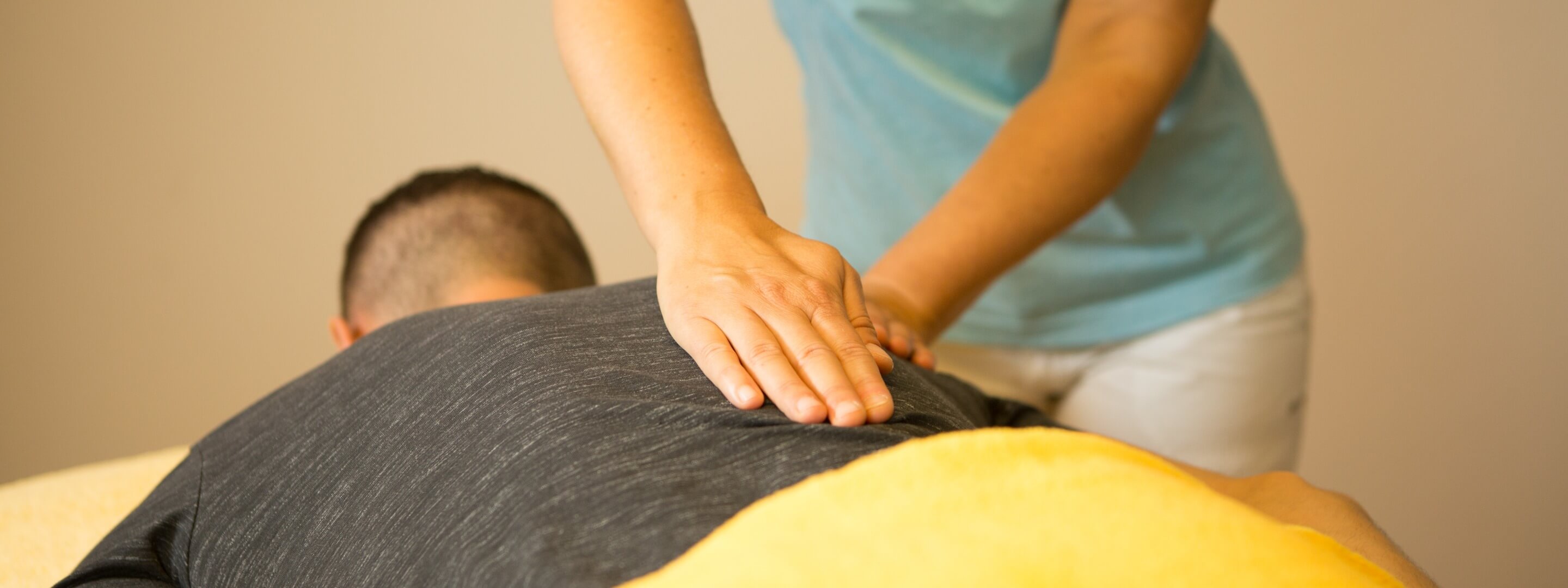 Tuina An Mo Massage nach TCM Tuina Massage Wögerer Romana