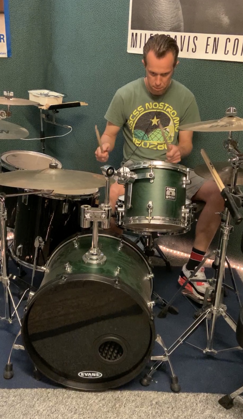 Nochmal Drums.