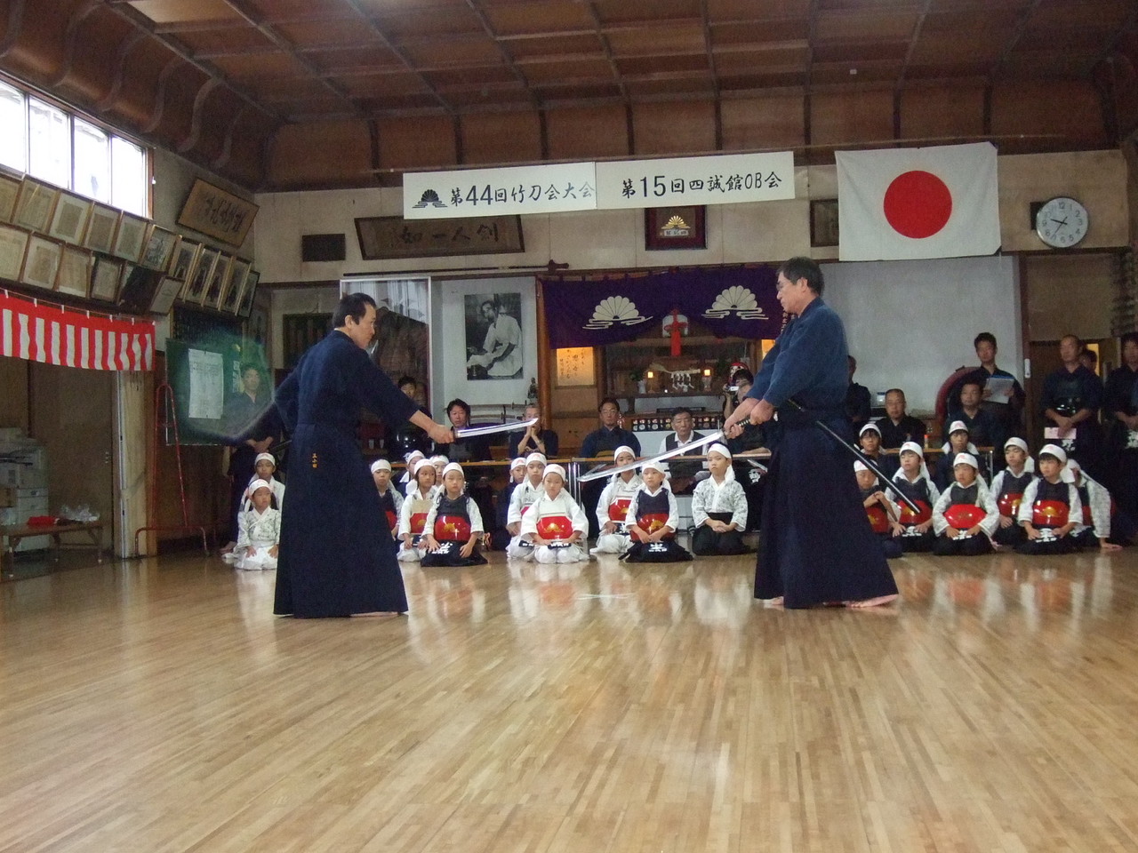 日本剣道形　打太刀 二口先生 仕太刀 三小田先生