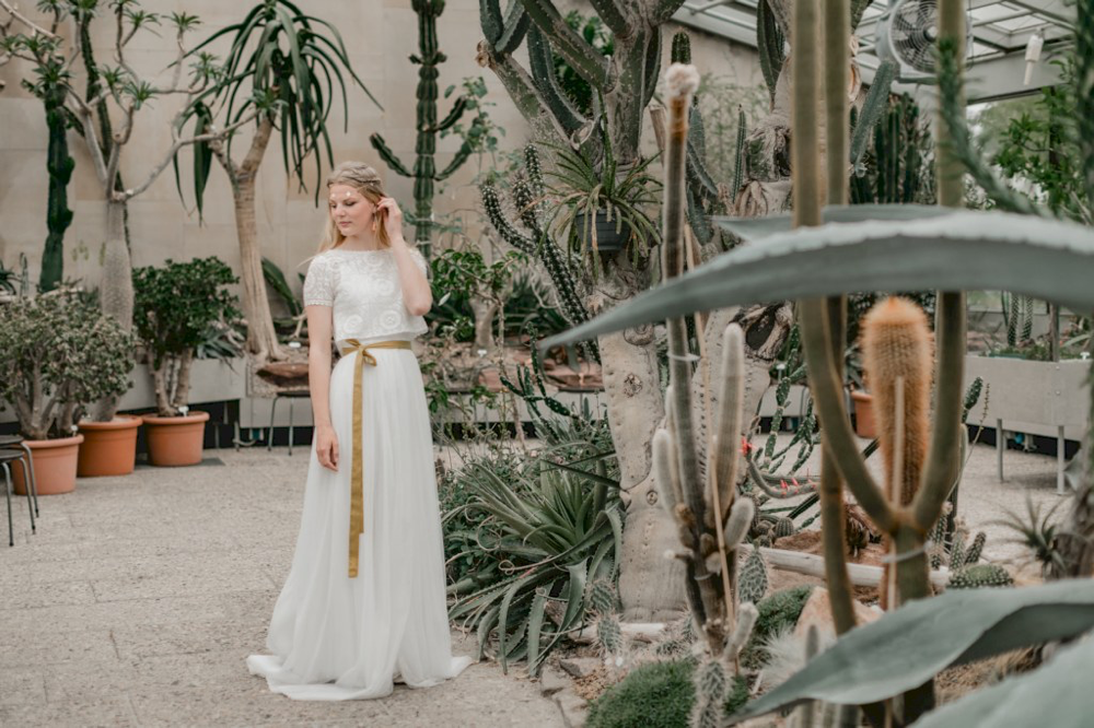 "Suki" - Boho Brautkleid mit Spitzentop im Hippie Look